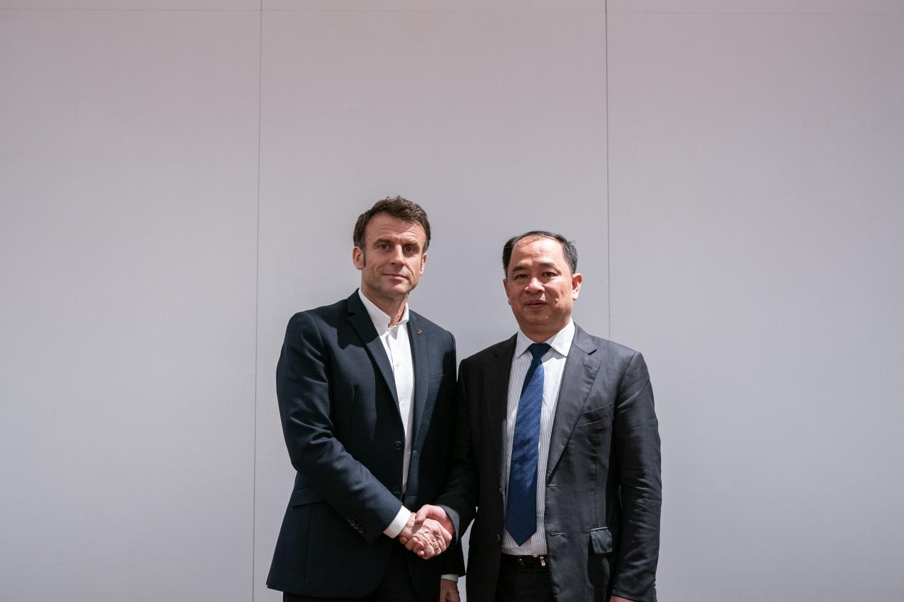 “感谢你们投资法国！！！”法国总统马克龙会见公司唐杰雄董事长